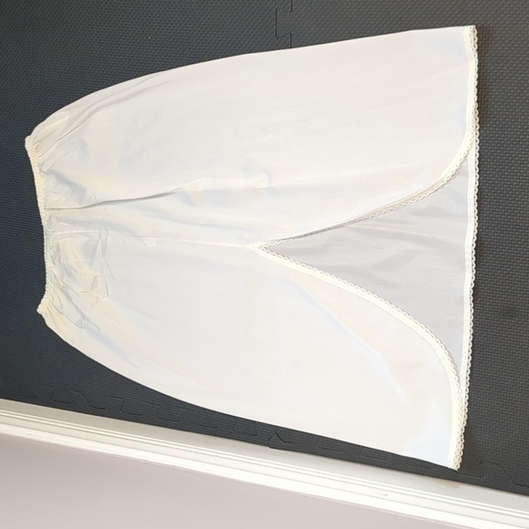 Midi length slip - S - Picture 2 of 3